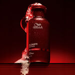 Wella Professionals Ultimate Repair Shampoing cr&egrave;me professionnel l&eacute;ger pour cheveux ab&icirc;m&eacute;s, 250ml