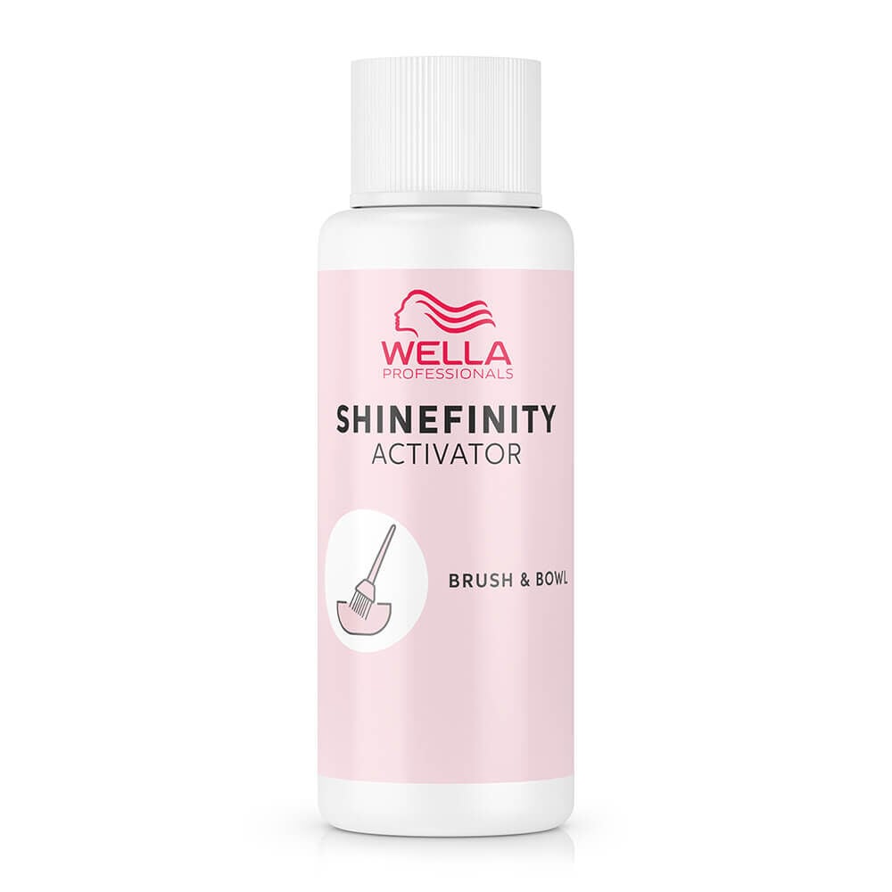 Wella Professionals Shinefinity Activateur Bol & Pinceau 2 % Wella Professionals Shinefinity Activateur Bol & Pinceau 2 %