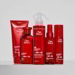 Wella Professionals Ultimate Repair Shampoing cr&egrave;me professionnel l&eacute;ger pour cheveux ab&icirc;m&eacute;s, 250ml