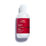 Wella Professionals Ultimate Repair Shampoing cr&egrave;me professionnel l&eacute;ger pour cheveux ab&icirc;m&eacute;s, 100ml