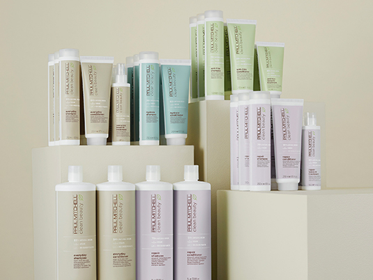 Découvrez Paul Mitchell® Clean Beauty associant des formules écologiques, des plantes bio et des emballages bioplastiques innovants. Profitez de solutions naturelles bonnes pour vos cheveux mais aussi pour la planète.